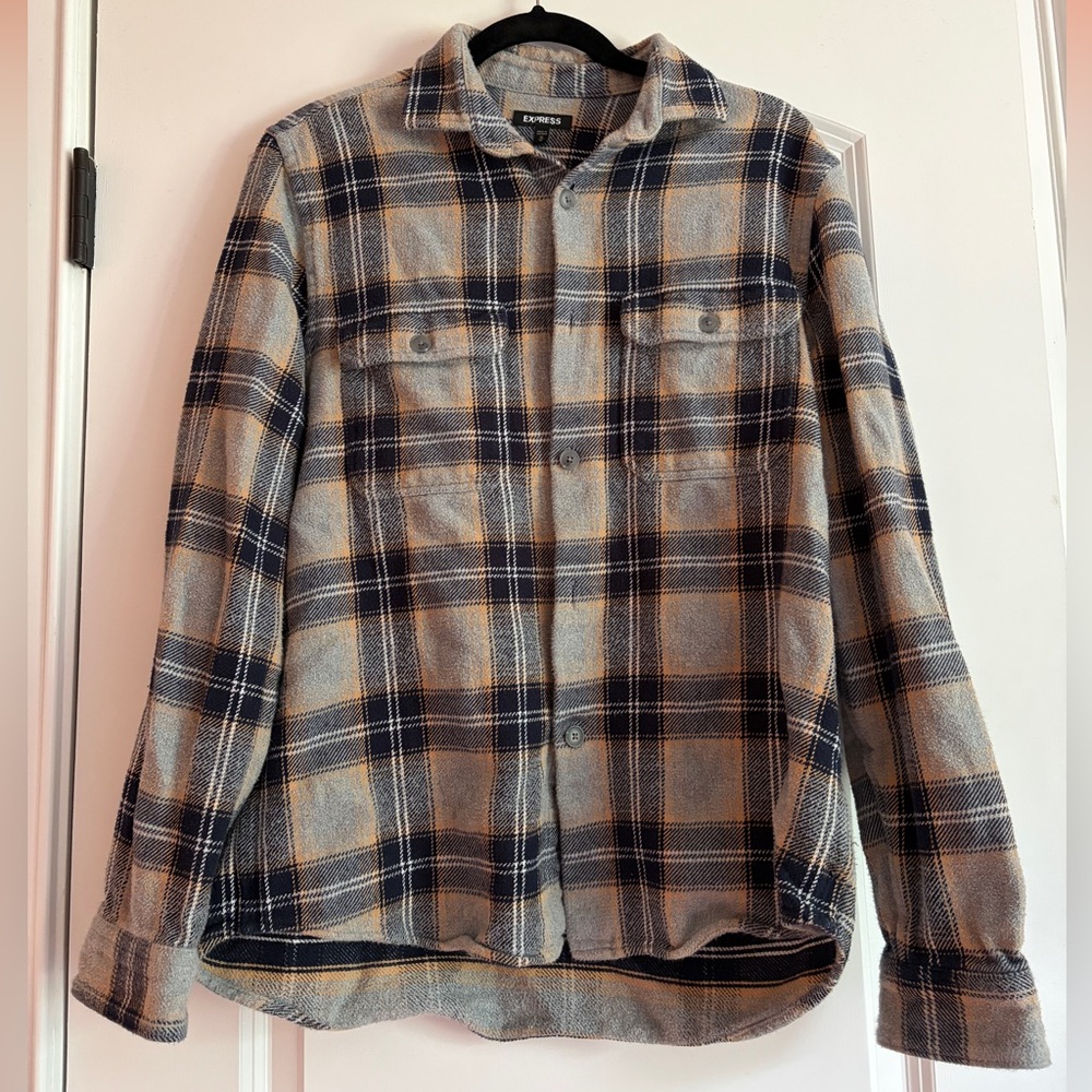 Express Men’s Brushed Plaid Flannel Button Down Shirt - Grey & Tan Size M